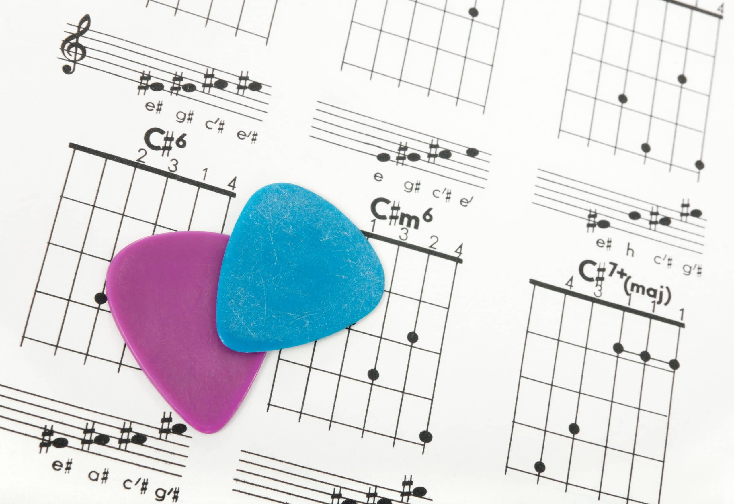 guitar picks with chords