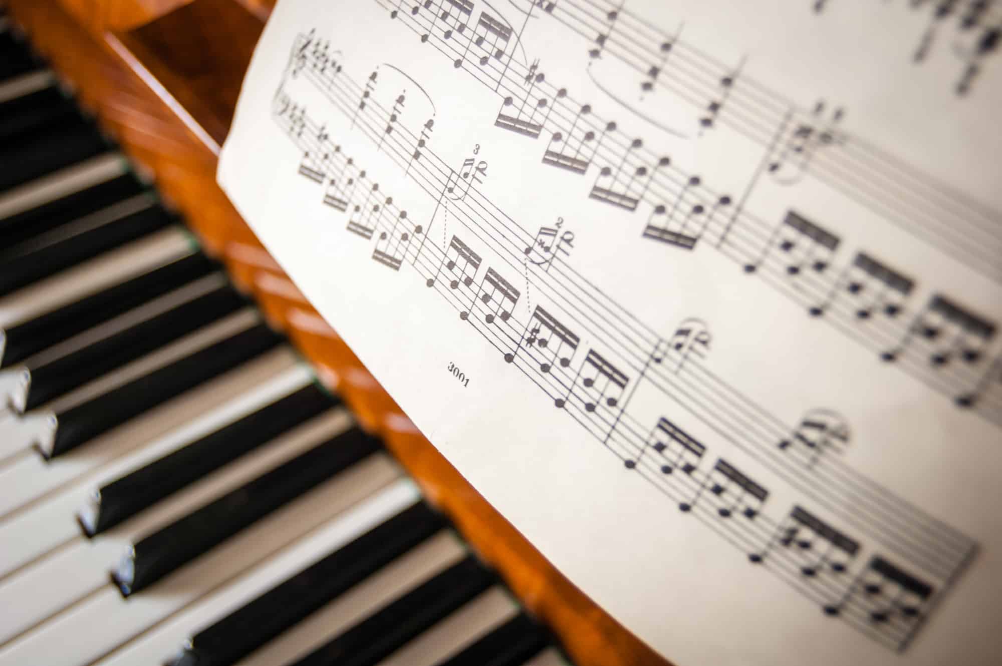 Best Beginning Piano Book For Adults